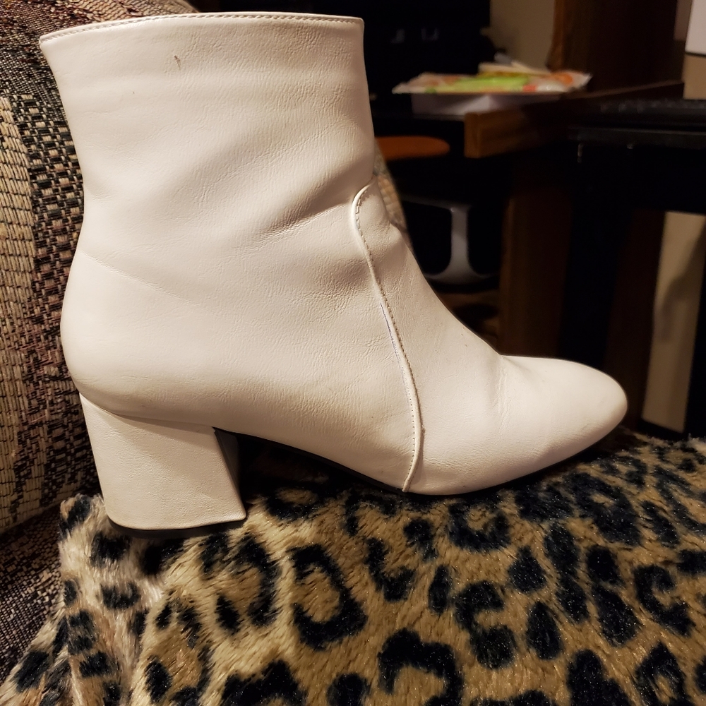 Ankle boots